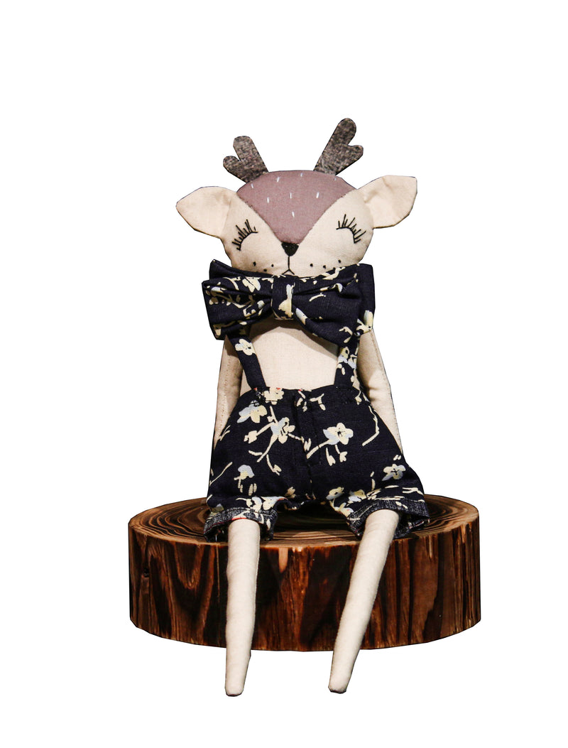DEAR DOLL