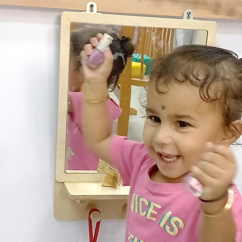 Montessori Mirror