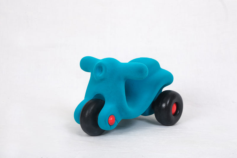 Scooter Large Turquoise (0 to 10 years)(Non-Toxic Rubber Toys)
